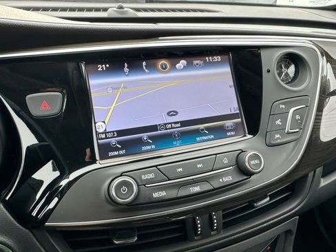 Certified 2019 Buick Envision Premium w/ Driver Confidence Package image 14