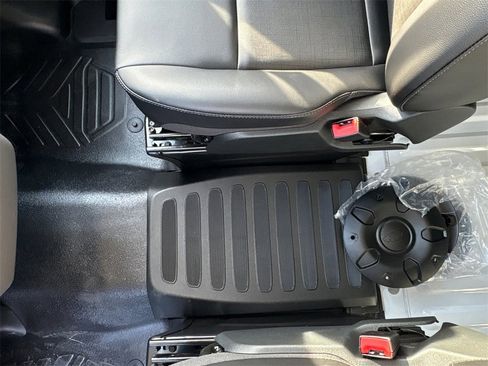 New 2026 Ford Transit 250 148 Medium Roof image 21