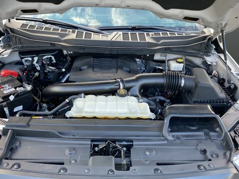 Certified 2022 Ford F150 XLT w/ Equipment Group 302A High AWD/4WD image 27