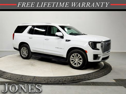 Used 2023 GMC Yukon Denali image 1