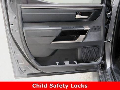 Used 2024 Toyota Tundra Limited w/ Power Package image 28