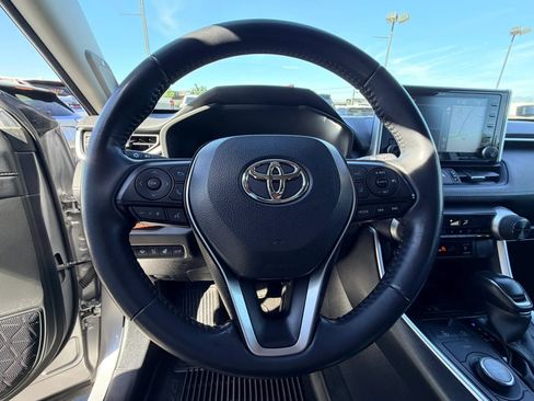 Used 2021 Toyota RAV4 Limited AWD/4WD image 11