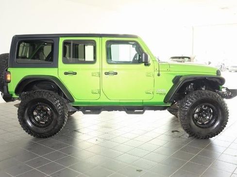Used 2019 Jeep Wrangler Unlimited Sport S image 10