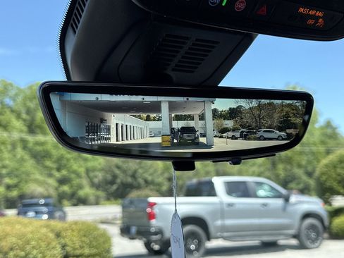 New 2026 Chevrolet Equinox LT w/ Safety and Technology Package FWD image 48