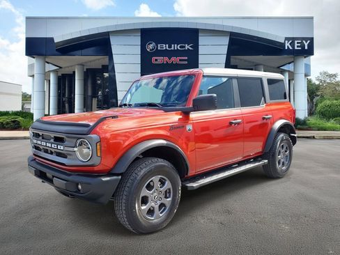 Used 2023 Ford Bronco Big Bend image 2