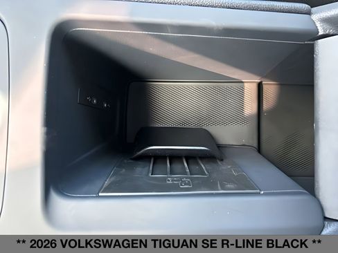 New 2026 Volkswagen Tiguan SE R-Line AWD/4WD image 36