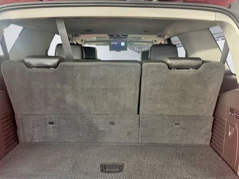 Used 2018 Chevrolet Tahoe LT image 27