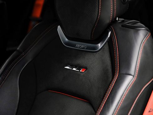 Used 2018 Chevrolet Camaro ZL1 RWD image 37