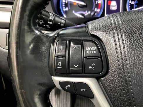 Used 2018 Toyota Highlander XLE AWD/4WD image 22