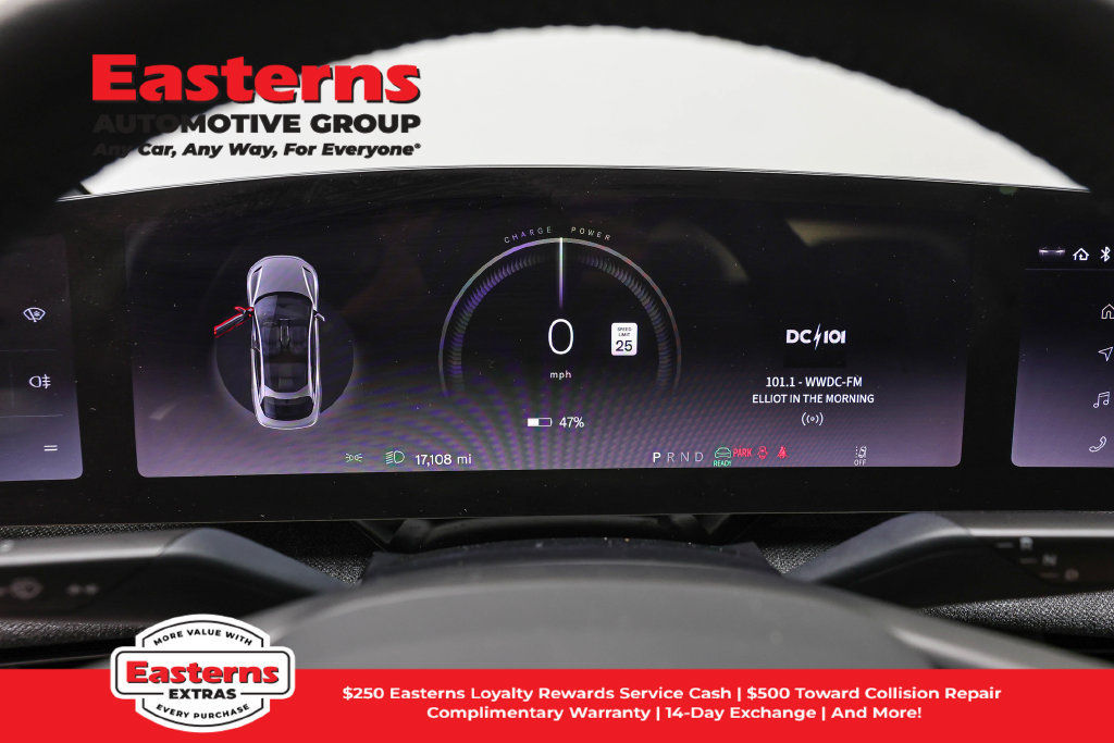 Used 2024 Lucid Air Pure RWD image 18