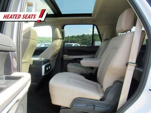 Used 2024 Ford Expedition Limited image 5