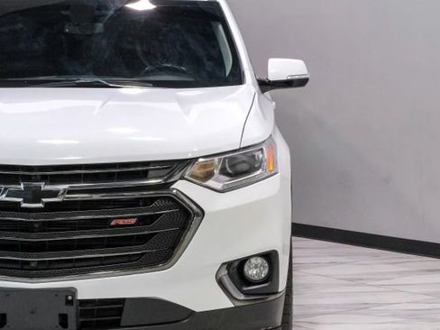 Used 2019 Chevrolet Traverse RS w/ LPO, Floor Liner Package FWD image 54