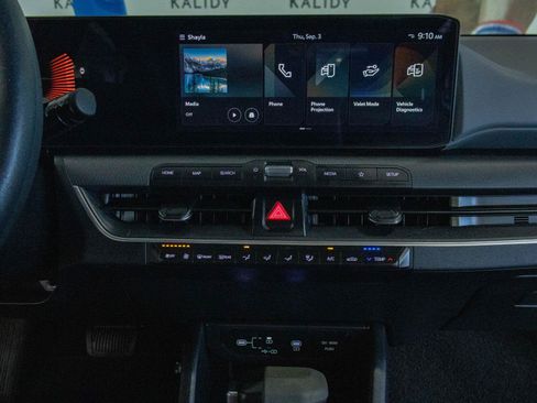 Used 2025 Kia K4 FWD image 4