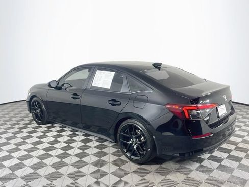 Used 2025 Honda Civic Sport image 6