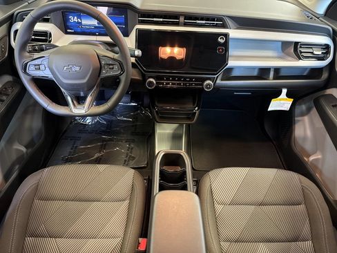 New 2027 Chevrolet Bolt LT w/ Comfort Package FWD image 13