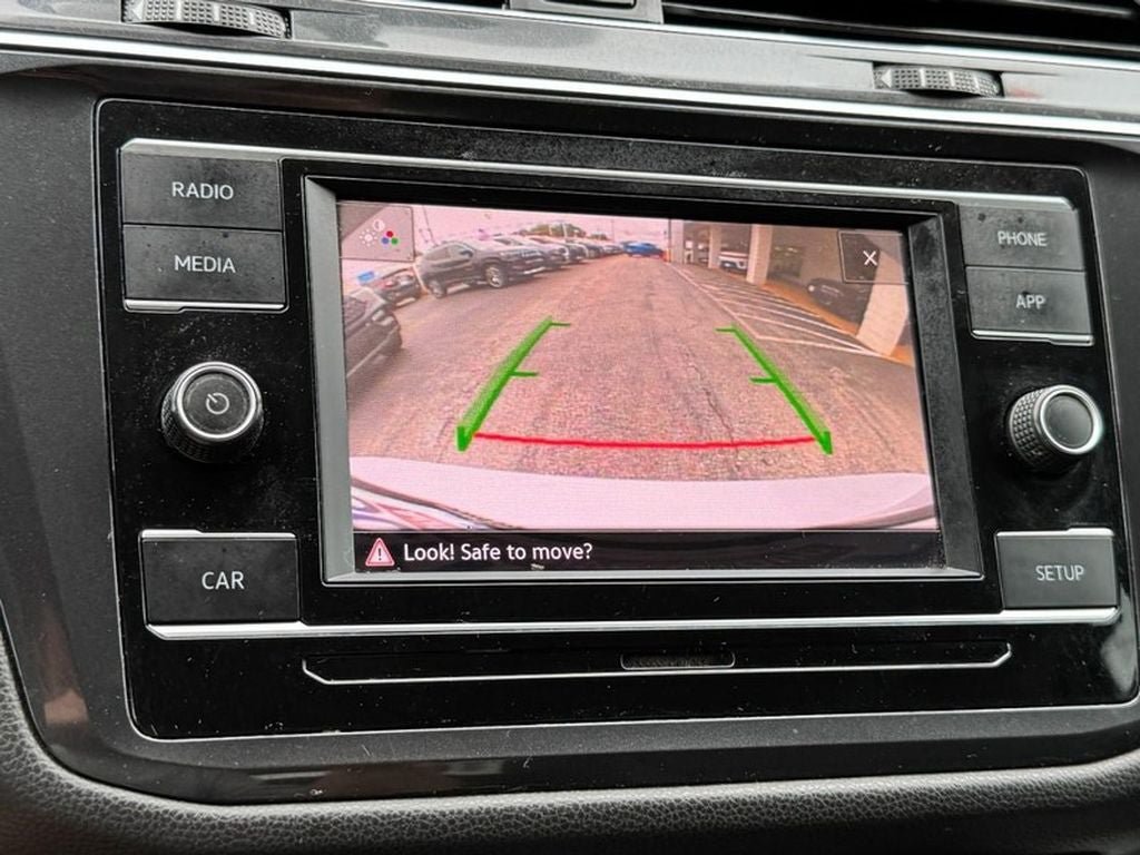 Used 2018 Volkswagen Tiguan S AWD/4WD image 21
