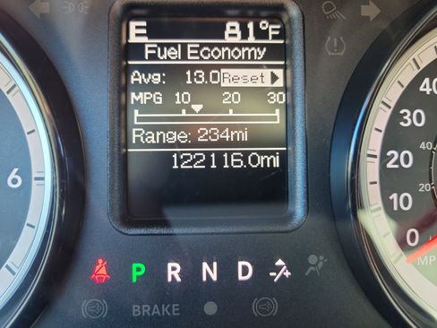 Used 2019 RAM 1500 Classic SLT image 25