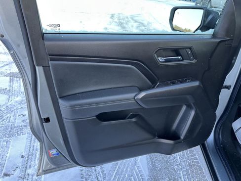 Used 2026 Chevrolet Colorado LT w/ Advanced Trailering Package image 16