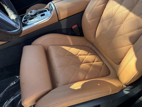 Used 2025 BMW X5 M60i image 22