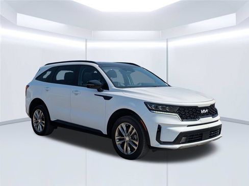 Used 2023 Kia Sorento SX FWD image 9