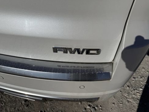 Used 2016 GMC Acadia Denali image 27