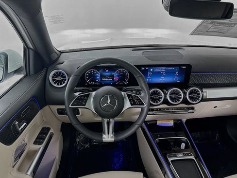 Used 2026 Mercedes-Benz GLB 250 image 22
