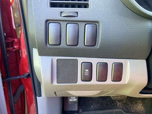 Used 2015 Toyota Tacoma 2WD Access Cab image 24