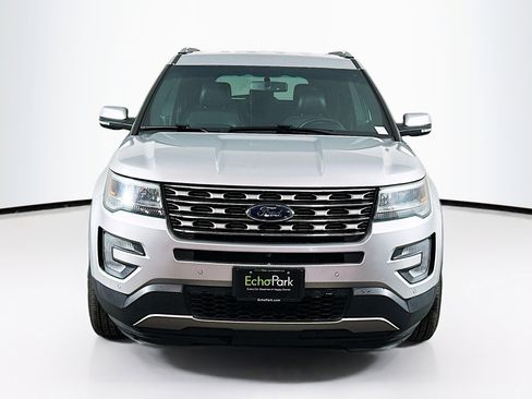 Used 2016 Ford Explorer Limited image 2