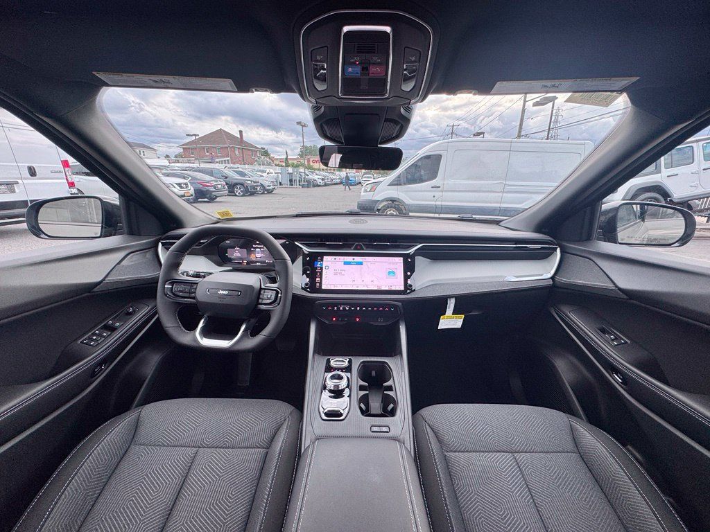New 2026 Jeep Cherokee Laredo AWD/4WD image 10
