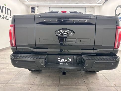 Certified 2025 Ford F150 Platinum w/ FX4 Off-Road Package AWD/4WD image 5