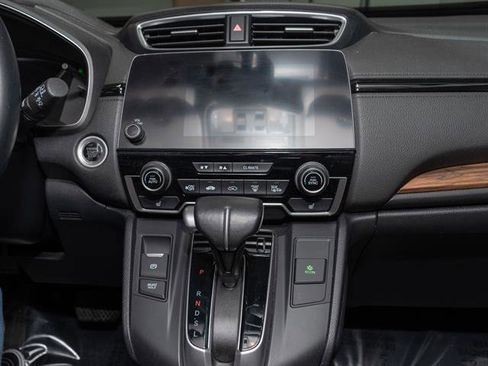 Used 2018 Honda CR-V Touring image 12