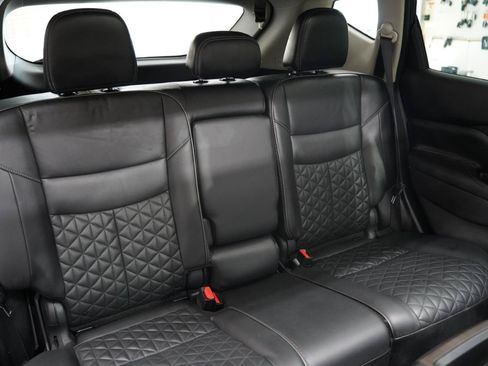 Used 2019 Nissan Murano Platinum w/ Cargo Package FWD image 35
