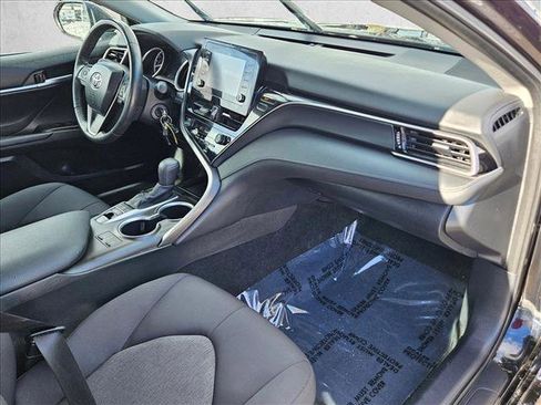 Used 2024 Toyota Camry LE image 21