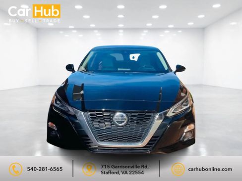 Used 2020 Nissan Altima 2.5 Platinum FWD image 2