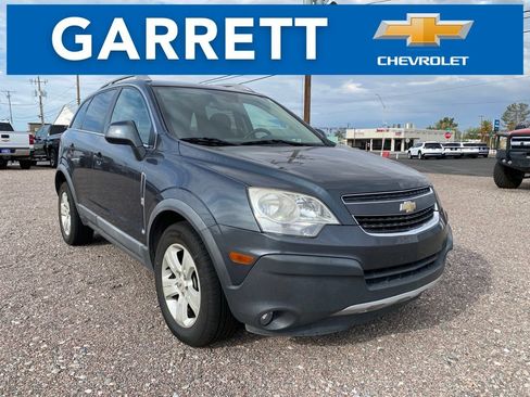 Used 2013 Chevrolet Captiva Sport LS FWD image 1
