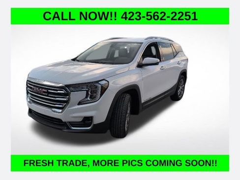 Used 2024 GMC Terrain SLT AWD/4WD image 1