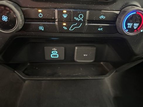 Used 2025 Ford F250 XLT image 30