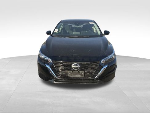 Used 2024 Nissan Sentra SV image 9