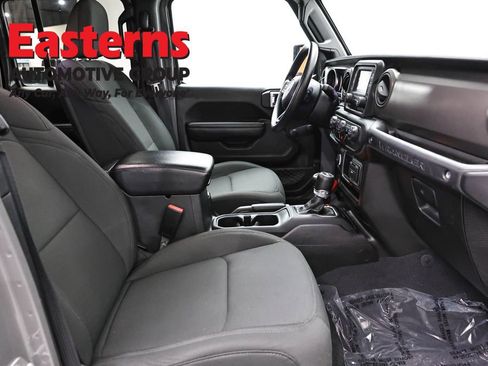 Used 2021 Jeep Wrangler Unlimited Sport AWD/4WD image 22