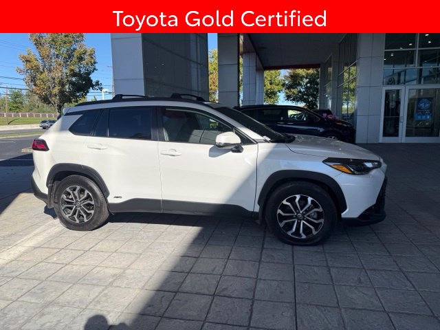 Certified 2023 Toyota Corolla Cross AWD Hybrid w/ Moonroof Package image 4