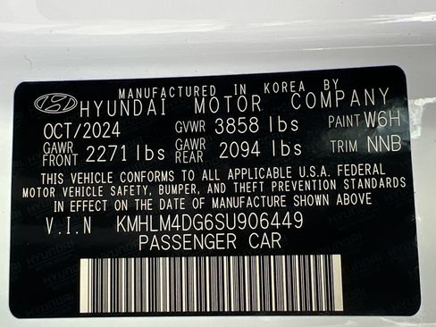 Certified 2025 Hyundai Elantra Sport FWD image 30