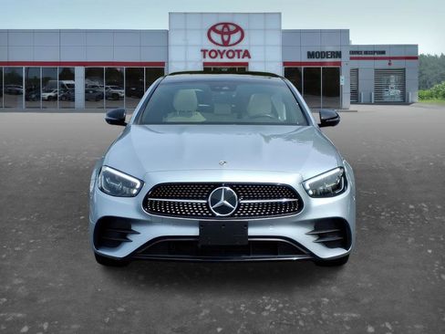 Used 2022 Mercedes-Benz E 350 Sedan image 2