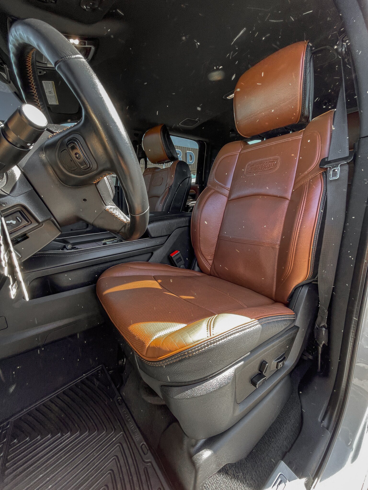 Used 2024 RAM 2500 Limited AWD/4WD image 13