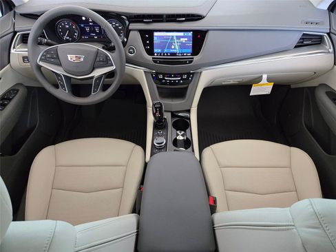 New 2026 Cadillac XT5 Premium Luxury w/ Driver Assist Package FWD image 11