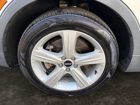 Used 2018 Lincoln MKC Premiere image 35