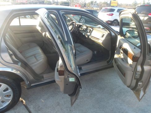 Used 2004 Mercury Grand Marquis LS image 6