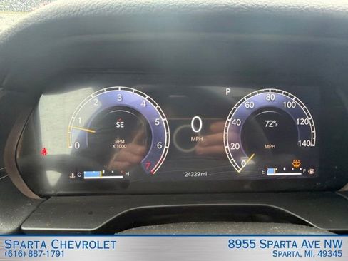 Used 2024 Jeep Grand Cherokee Altitude AWD/4WD image 21