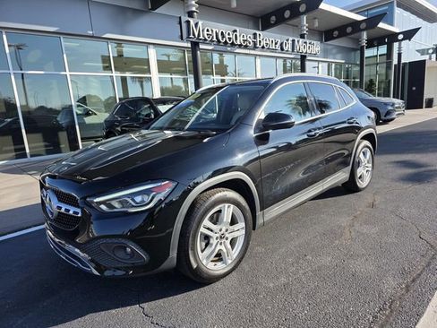 Certified 2022 Mercedes-Benz GLA 250 4MATIC image 2