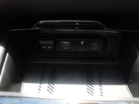 Certified 2025 Kia Sportage SX Prestige AWD/4WD image 34