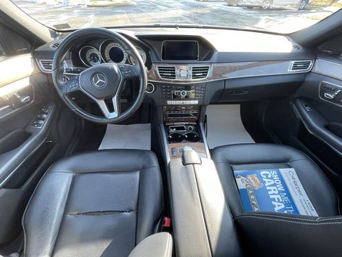 Used 2014 Mercedes-Benz E 350 4MATIC Sedan image 20